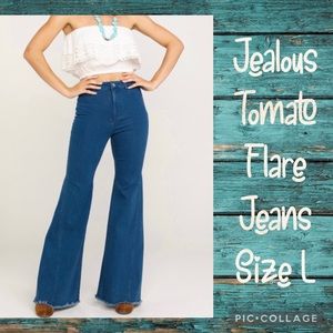 LIZARD THICKET flare jeans
Jealous Tomato size Large